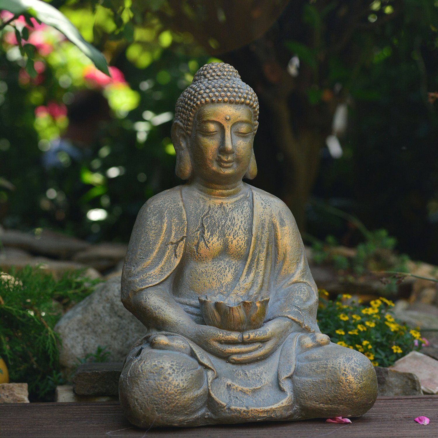 INtrenDU Gartenfigur Garten Buddha Figur 44cm mit Solarbeleuchtung und Sensorautomatik, Sensorautomatik